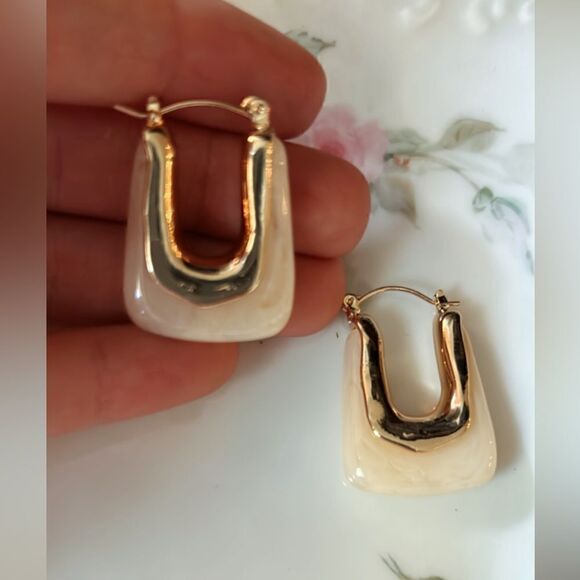 Nude crystal hoop earrings A50 - Picture 4 of 7